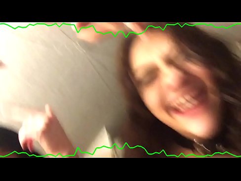 ❤️ שני תחתוני רגש ברונטיות סקסיות נשארות ממזרות, כלבה מוזרה ️❌ פורנו אצלנו