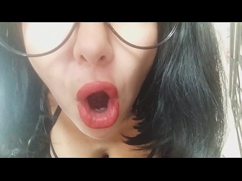 ❤️ מותק, אמך החורגת לא מרשה לך ללכת לבית הספר היום... אני צריך אותך יותר מדי... ️❌ פורנו אצלנו